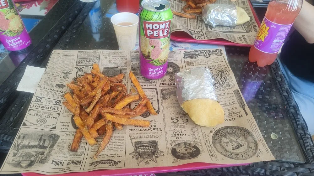 Bokit Et Frites de Patates Douces